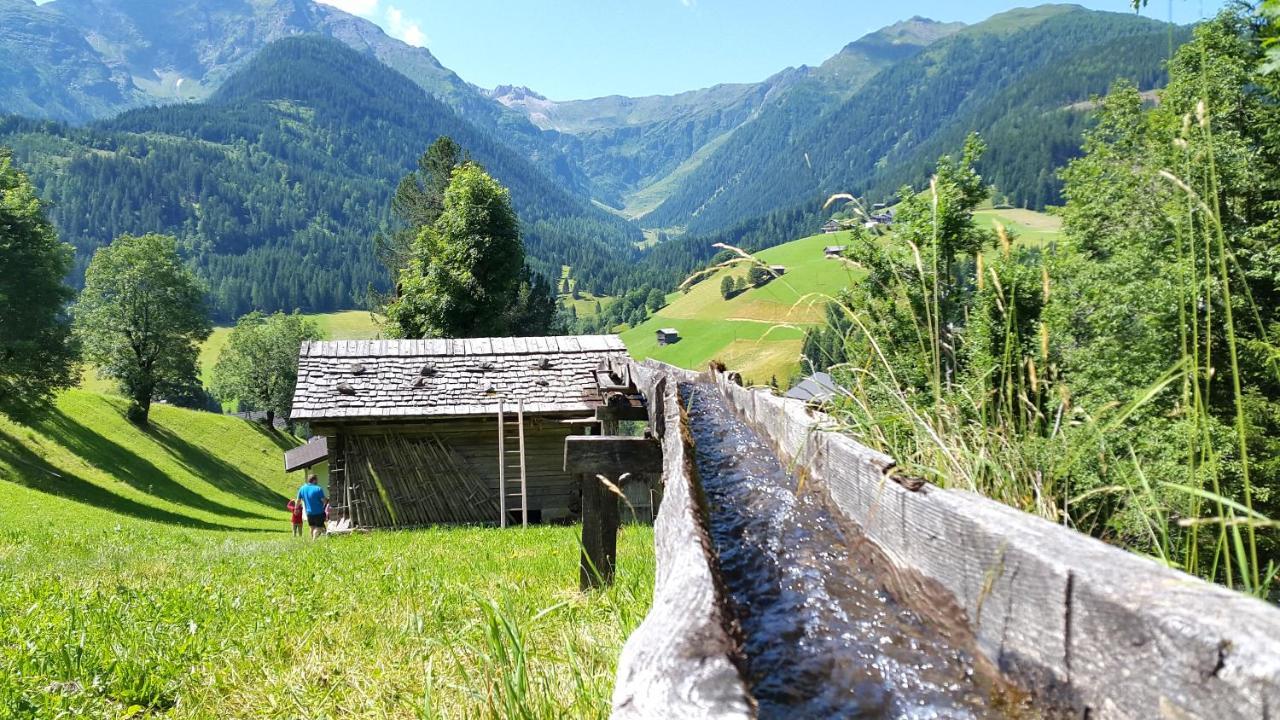 Gasthof Wacht Untertilliach Exterior photo