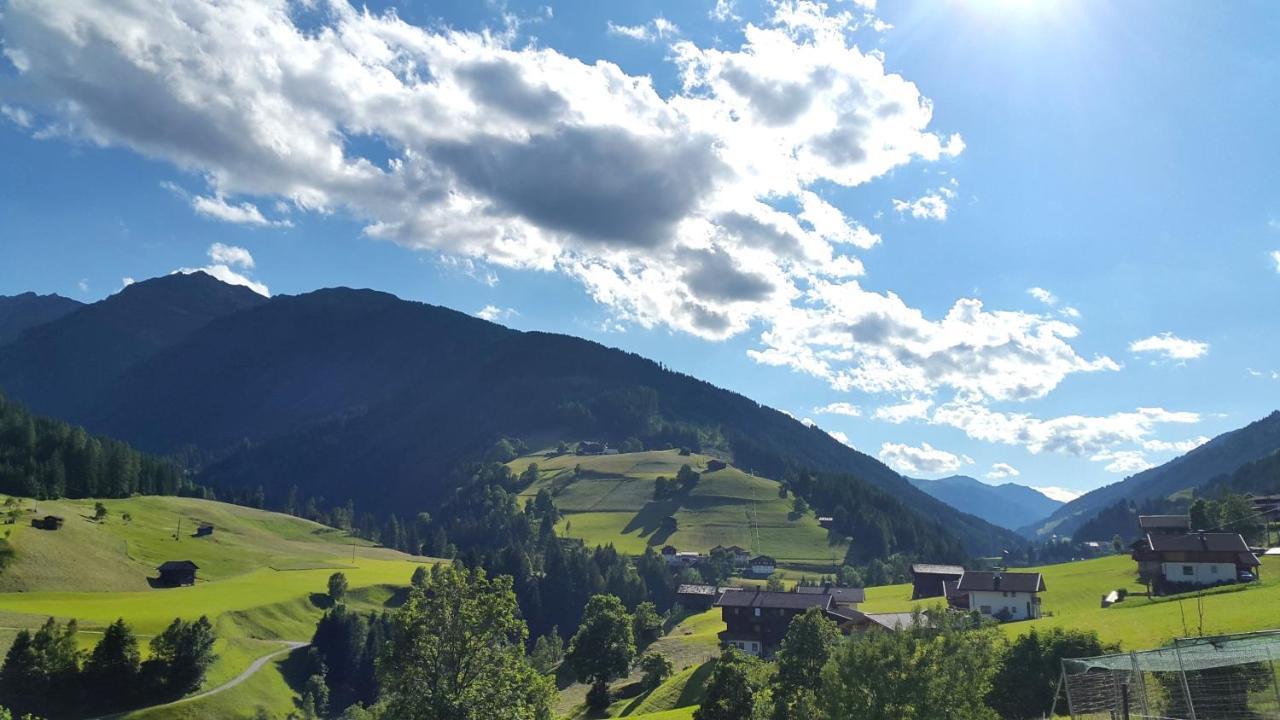 Gasthof Wacht Untertilliach Exterior photo